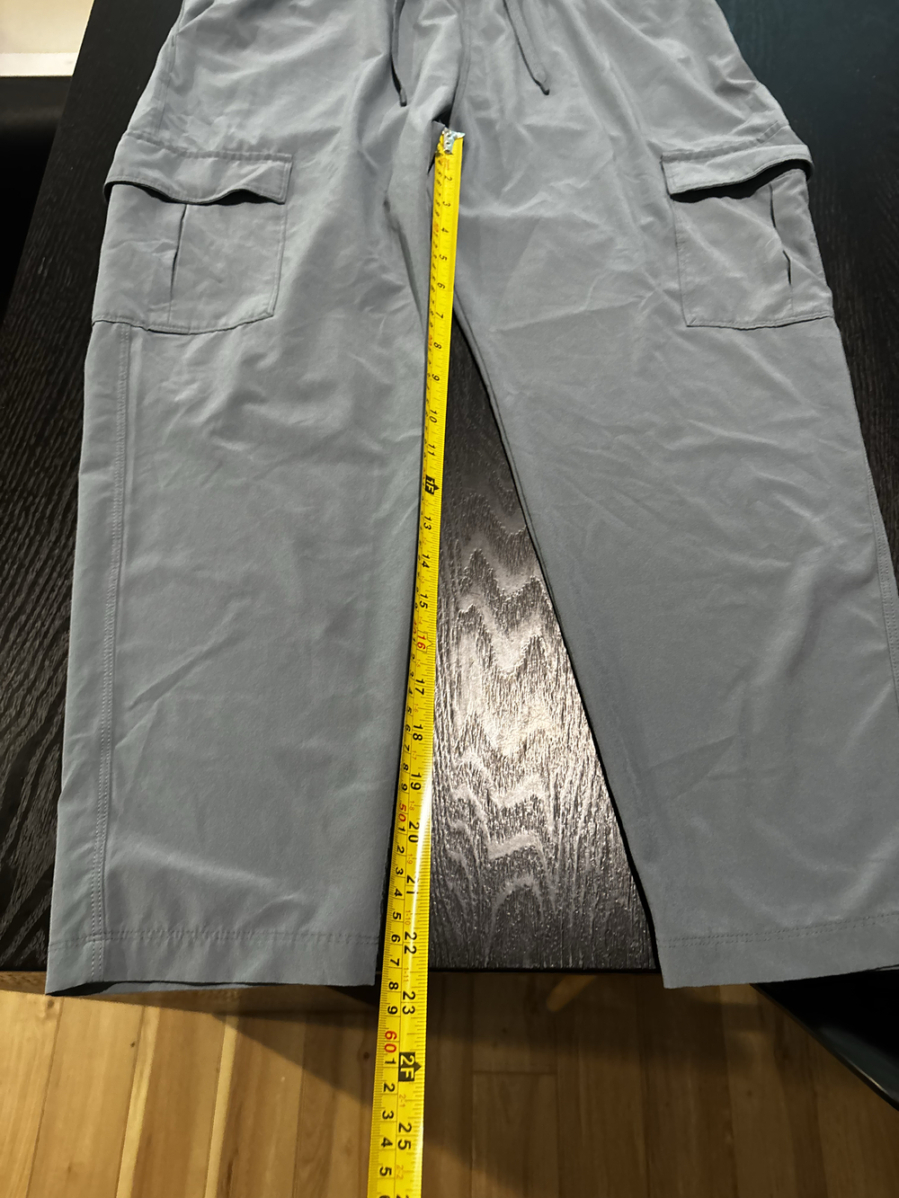 Patagonia grey drawstring cargo pants with elastic waist - Picture 4 of 7